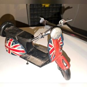 Vintage Metal Tin Vespa Lambretta Harley Scooter Motorbike Motorcycle Bike Hog